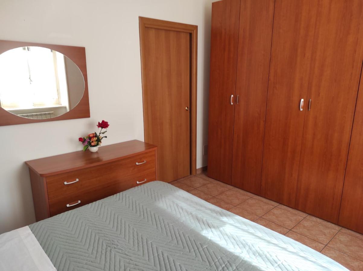 Casa Di Luca Apartment Lecco Bagian luar foto