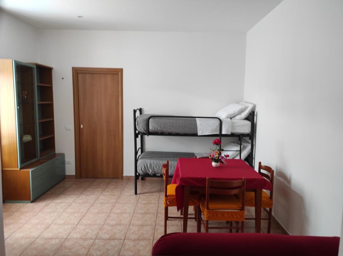 Casa Di Luca Apartment Lecco Bagian luar foto