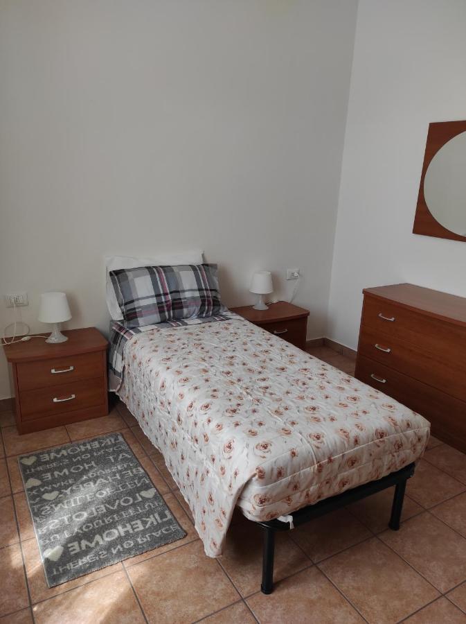 Casa Di Luca Apartment Lecco Bagian luar foto