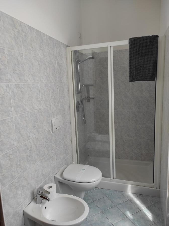 Casa Di Luca Apartment Lecco Bagian luar foto